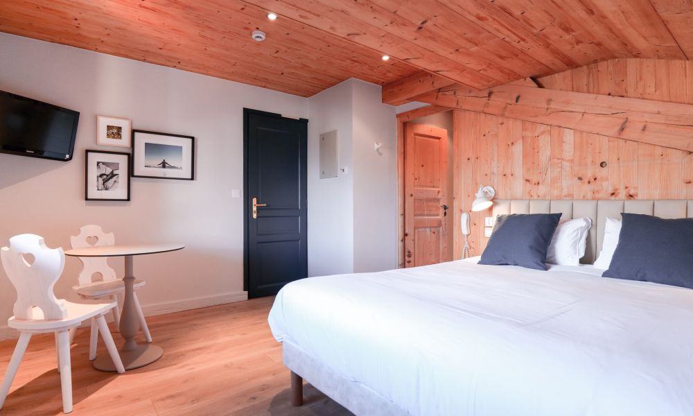 chambre familiale hôtel deux gares