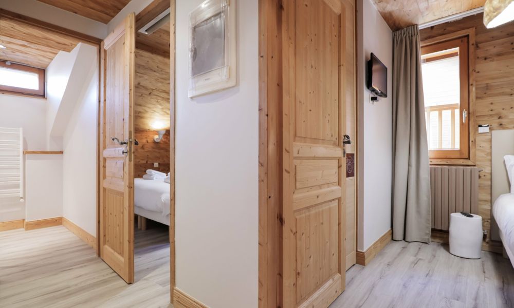 big room family room